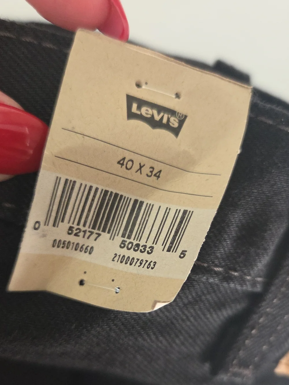 Levis questions leave